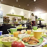 Ibis Styles 15 Lecourbe 3*