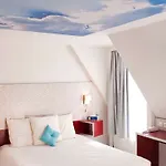 Ibis Styles 15 Lecourbe Szálloda 3*