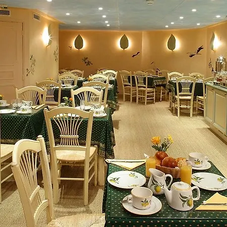 Szálloda Ibis Styles 15 Lecourbe 3*