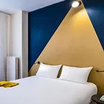 Ibis Styles 15 Lecourbe Hotel 3*