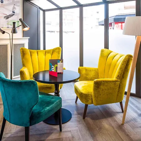 Ξενοδοχείο Ibis Styles 15 Lecourbe 3*