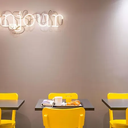 فندق إيبيس ستايلز 15 لوكوربيه باريس