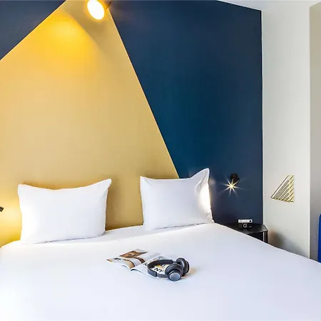 إيبيس ستايلز 15 لوكوربيه باريس