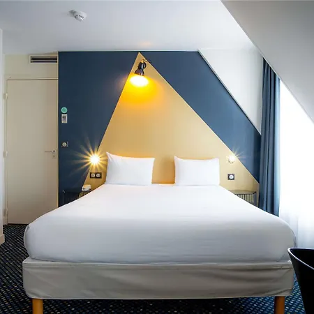Ibis Styles 15 Lecourbe 3*