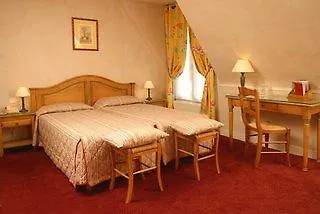 Отель Ibis Styles 15 Lecourbe 3*