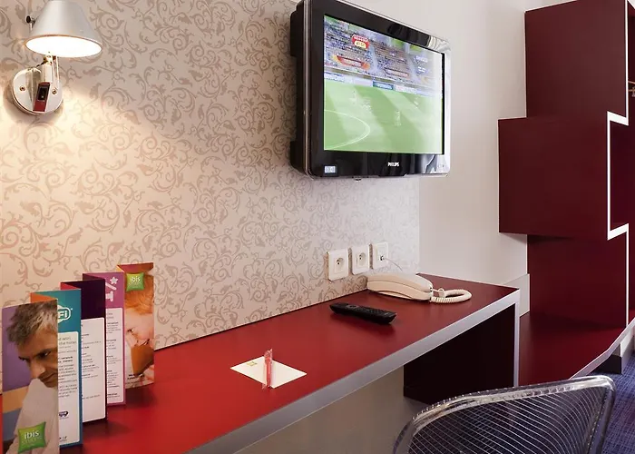 Ibis Styles 15 Lecourbe 3*
