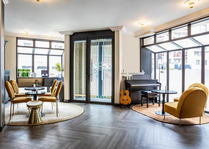Ibis Styles 15 Lecourbe 3*