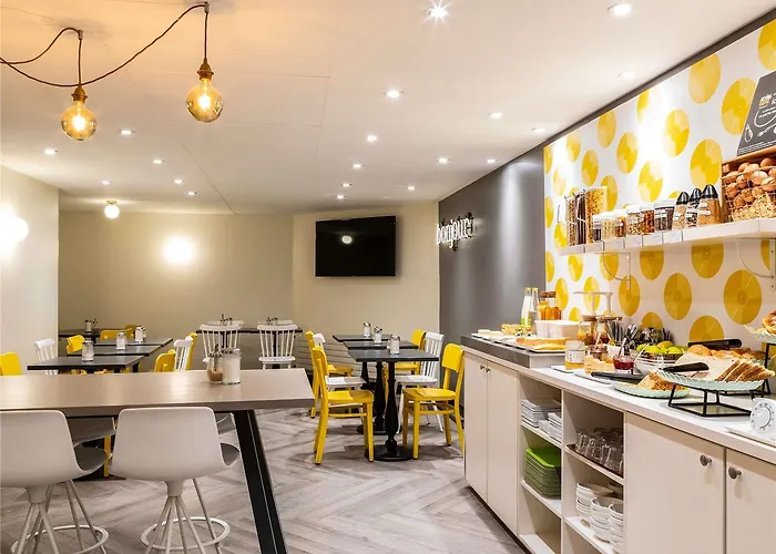 Ibis Styles 15 Lecourbe Hotel