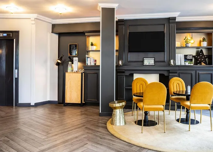 Ibis Styles 15 Lecourbe Hotel