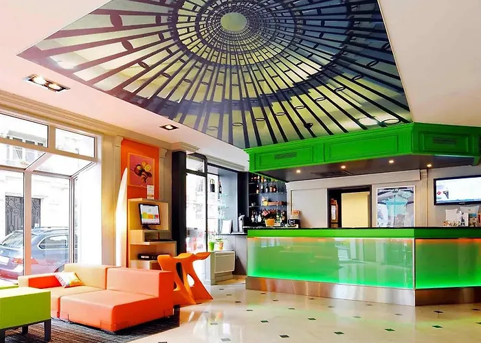 Ibis Styles 15 Lecourbe Hotel